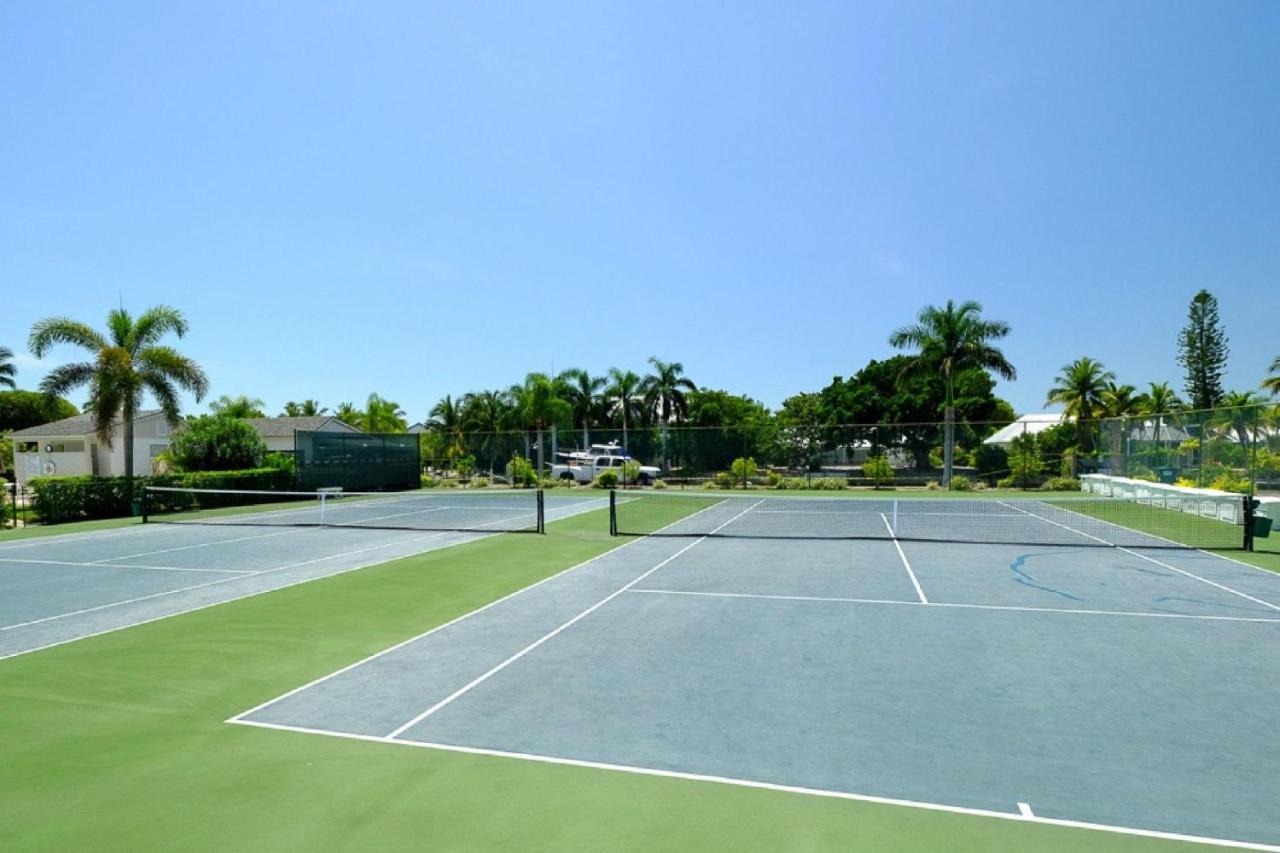 Mariner Pointe Villa Sanibel Esterno foto