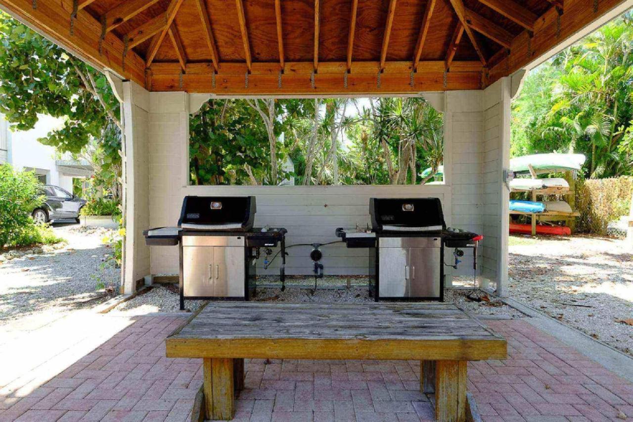 Mariner Pointe Villa Sanibel Esterno foto
